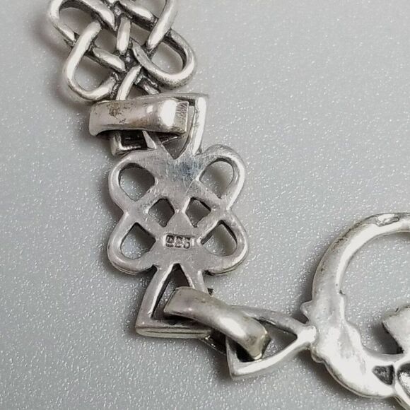 Vintage Sterling Silver Celtic Infinity Love Knots Link Bracelet Claddagh Toggle - Picture 5 of 9